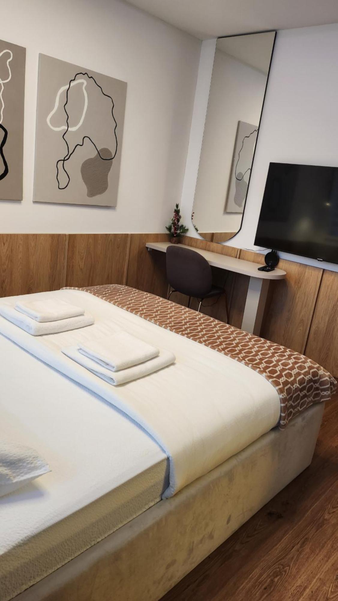 Dobrinja - Free Parking- Rent A Car Apartment
